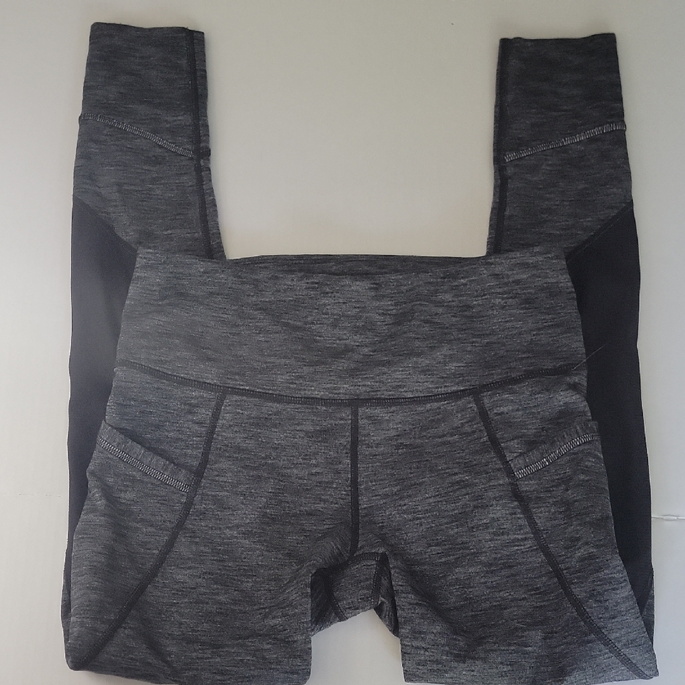 Athleta Charcoal and Black Leggings